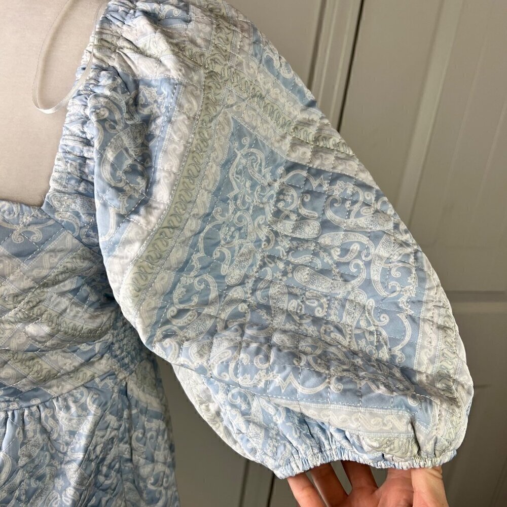 En Saison Aim to Impress Quilted Satin Puff Sleeve Mini Dress Size M Blue Print - Picture 10 of 16